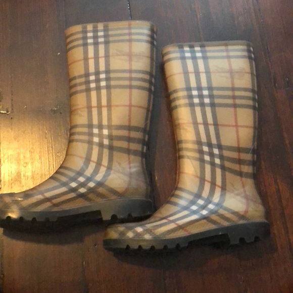 Burberry Rain boots - Picture 3 of 3